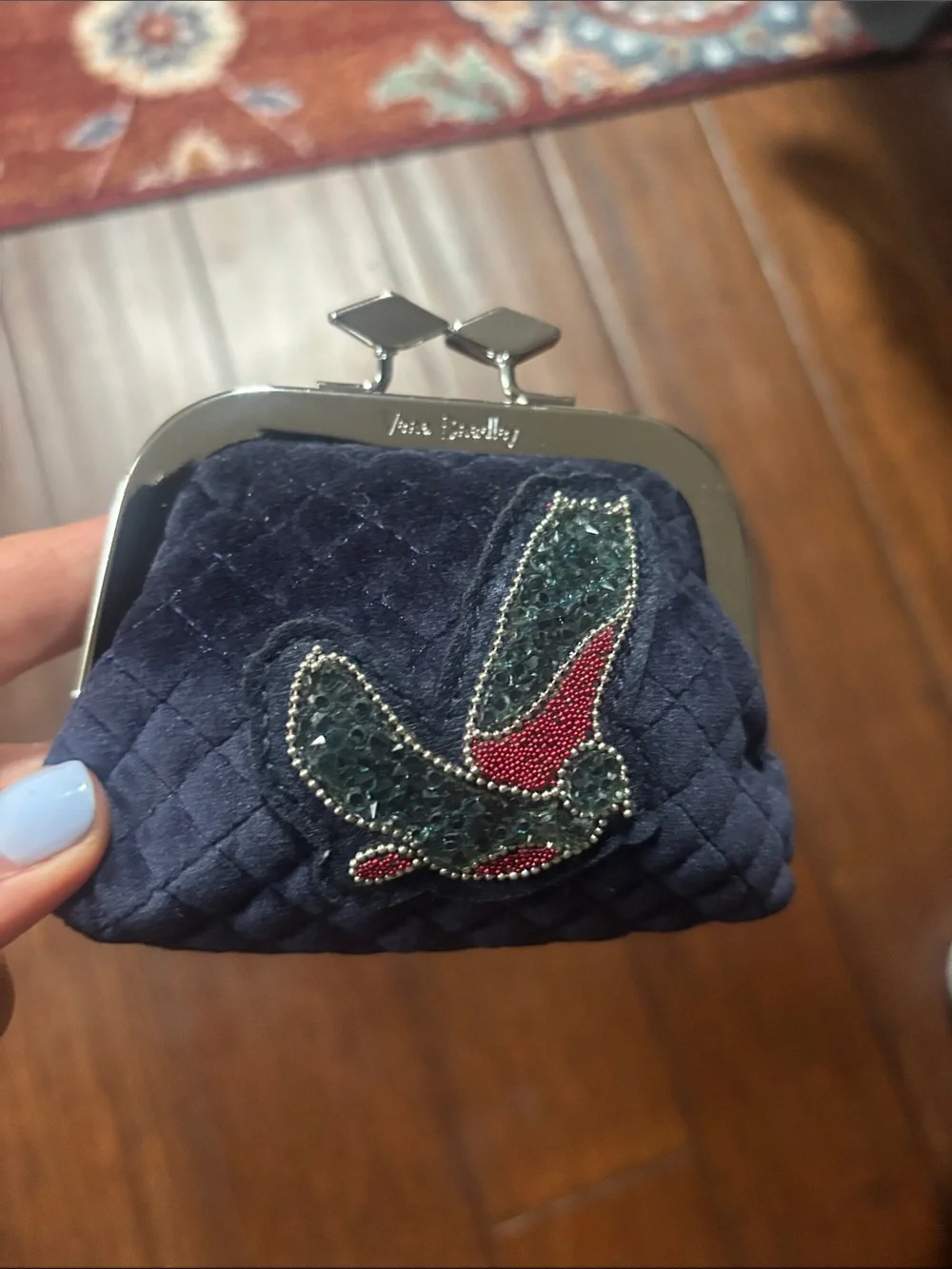 VERA BRADLEY ICONIC KISSLOCK COIN PURSE CLASSIC NAVY VELVET 2018 NWT BEADED NEW - Picture 11 of 13